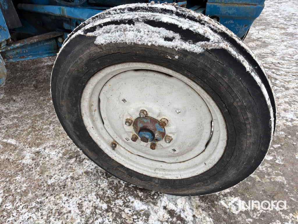 Traktor - Ford 2000