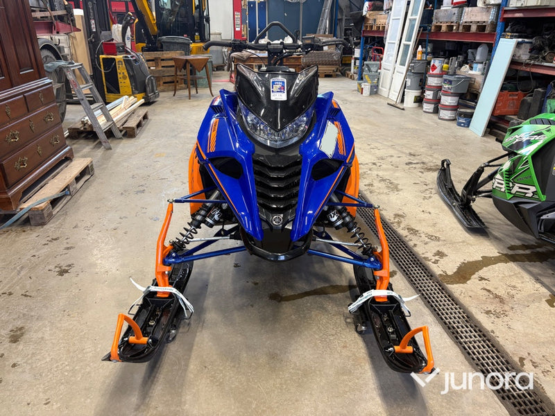 Snöskoter Yamaha SR Viper XTX 146