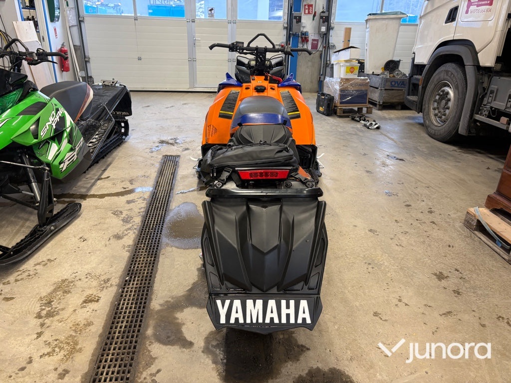 Snöskoter - Yamaha SR Viper XTX 146