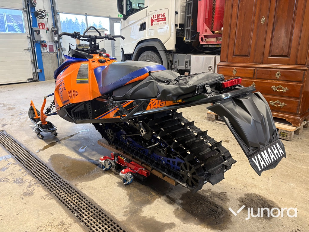 Snöskoter - Yamaha SR Viper XTX 146