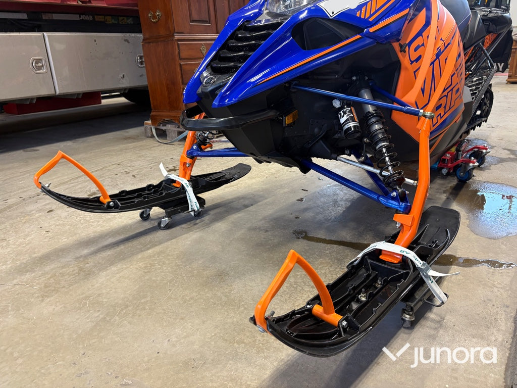 Snöskoter - Yamaha SR Viper XTX 146