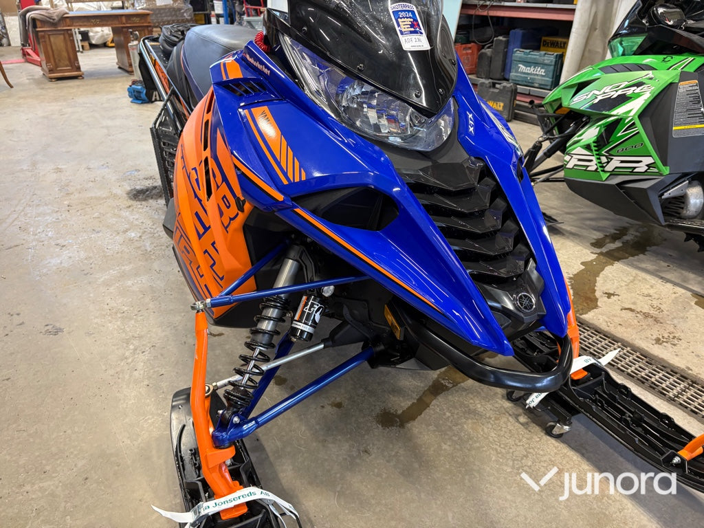 Snöskoter - Yamaha SR Viper XTX 146