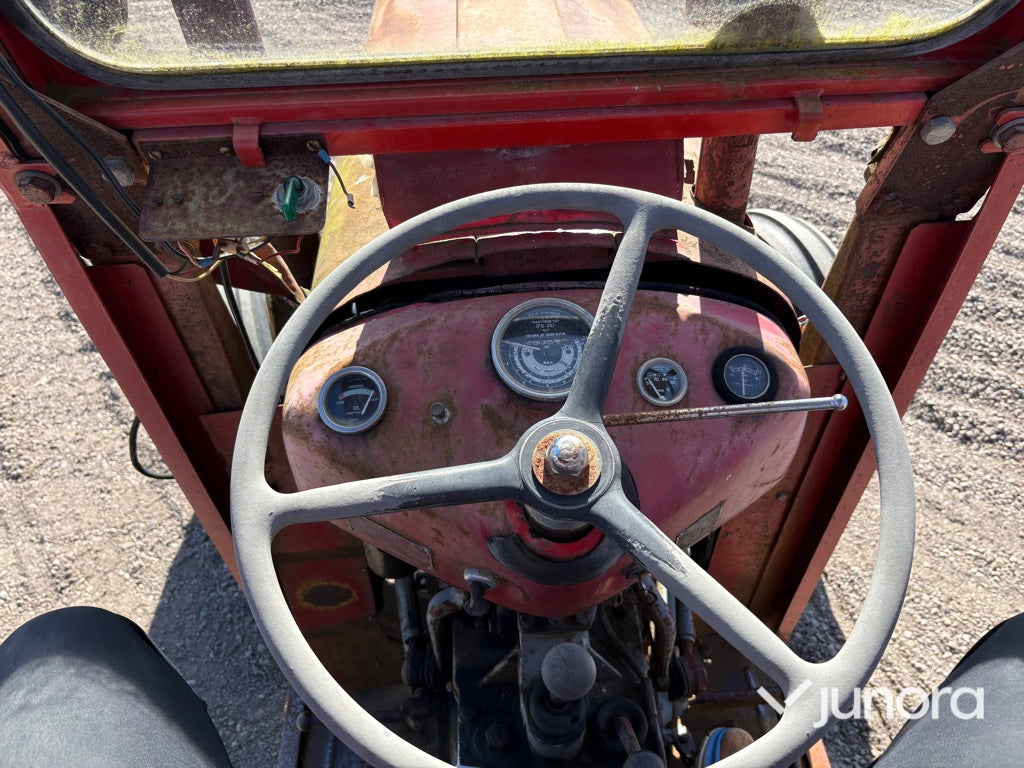 Traktor - Massey Ferguson, MF 35
