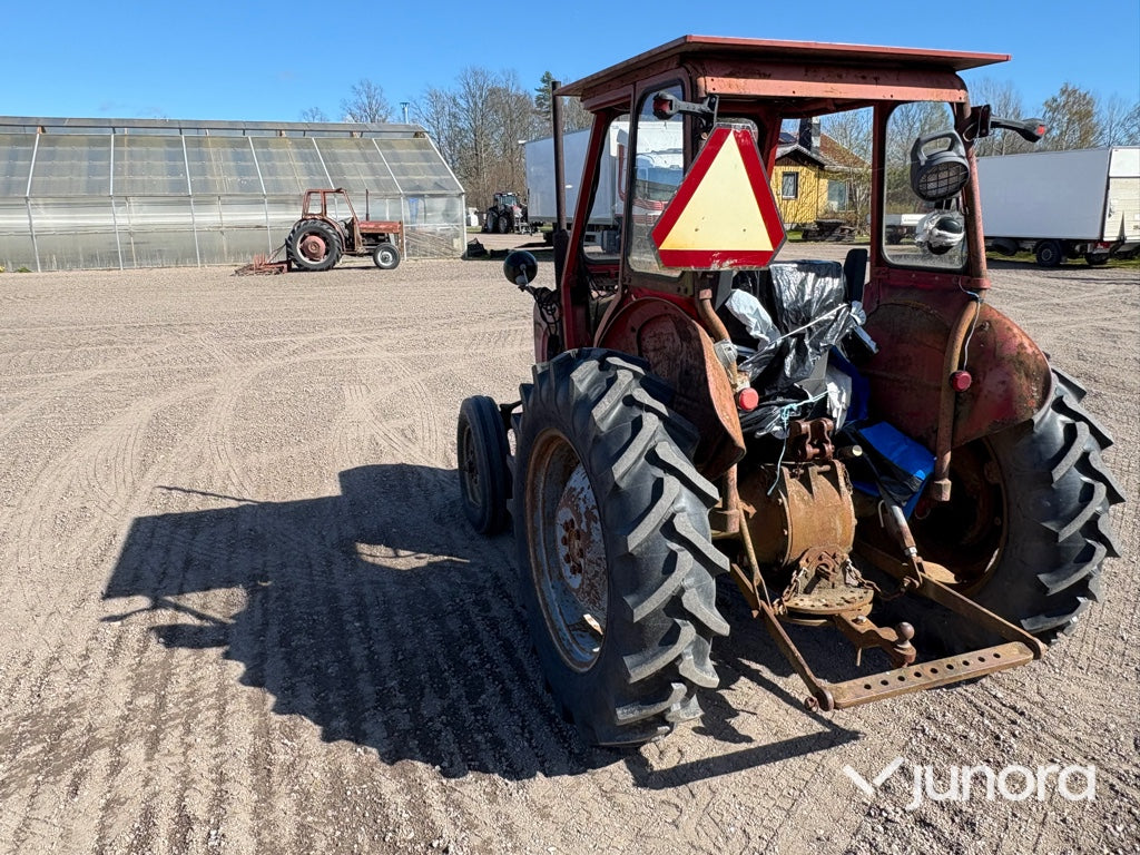 Traktor - Massey Ferguson, MF 35