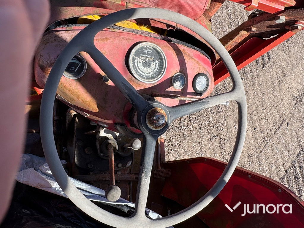 Traktor - Massey Ferguson, MF 35