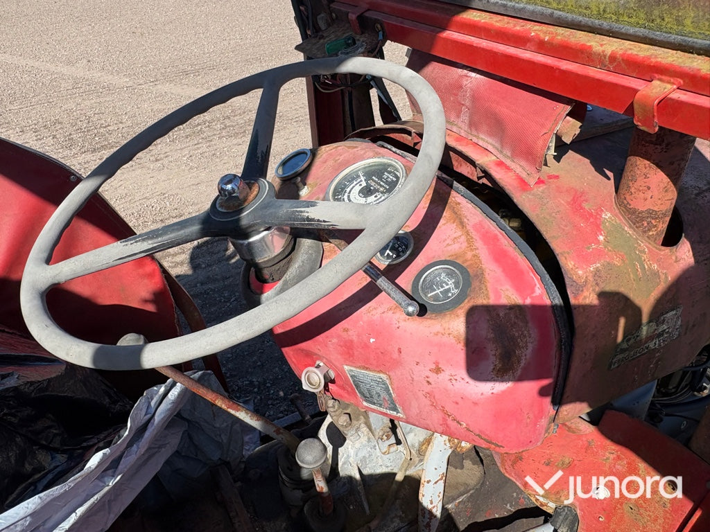Traktor - Massey Ferguson, MF 35