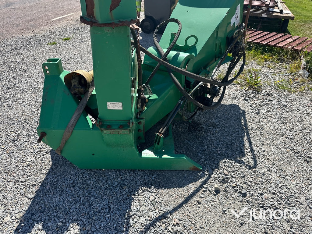 Flistugg - Agri Implement, BX 62 R