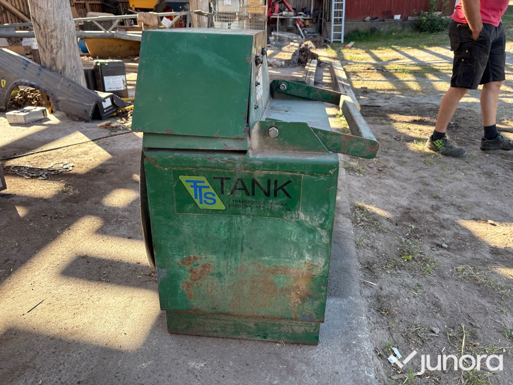Diseltank - IBC, Med pump