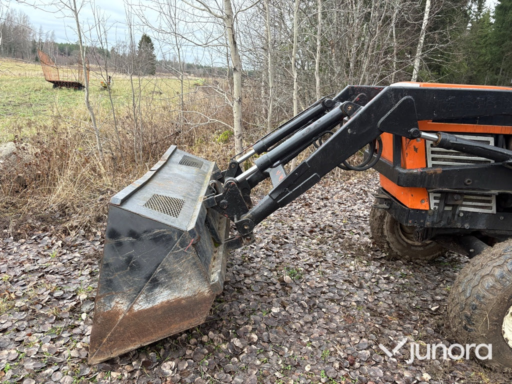 Traktor + Frontlastare - Ursus, C 385