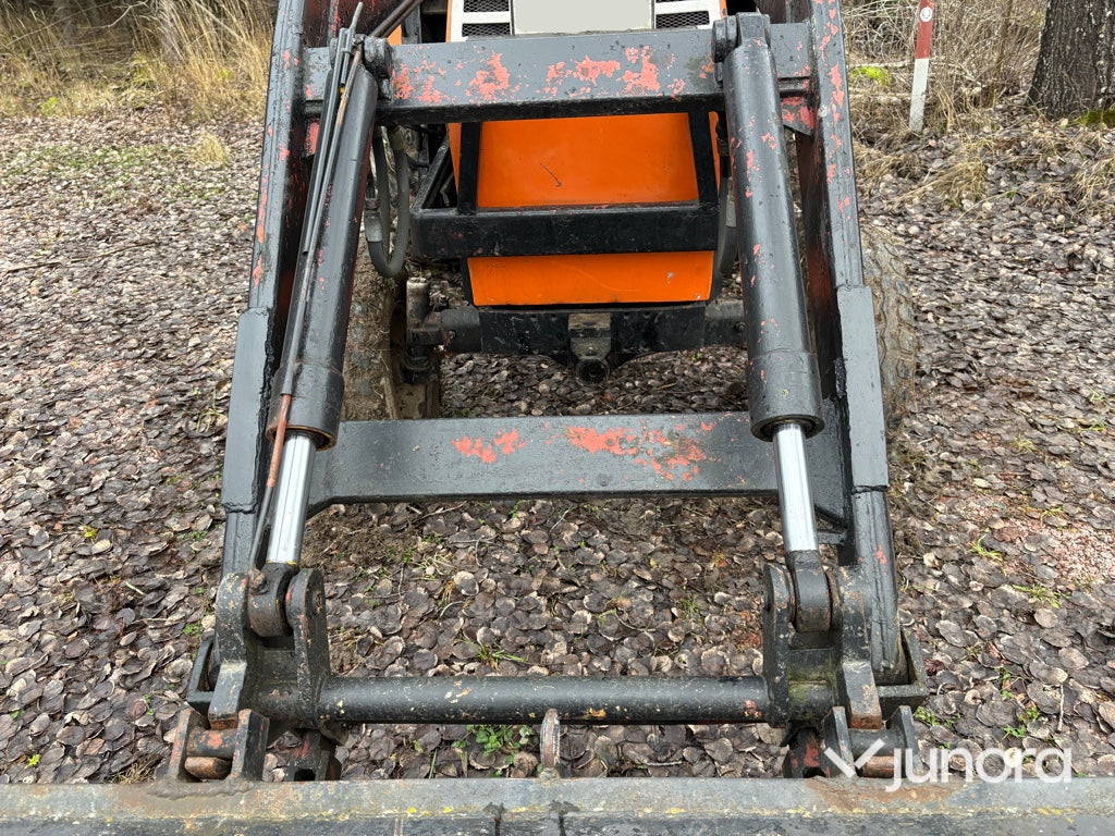 Traktor + Frontlastare - Ursus, C 385
