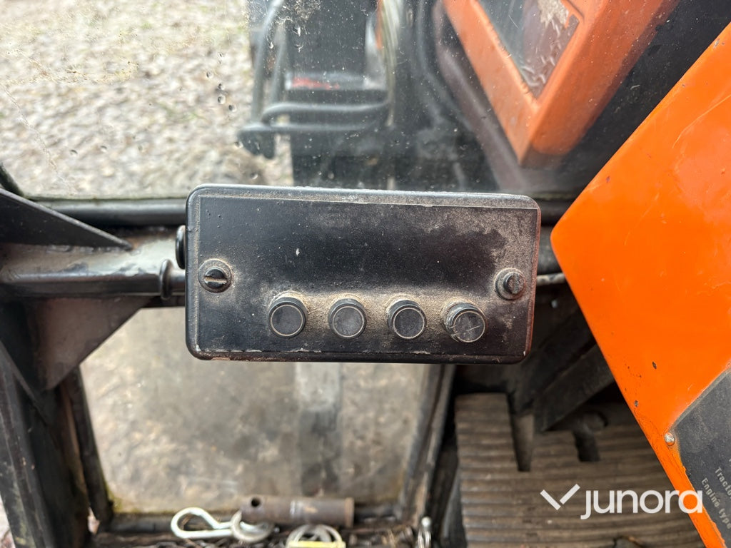 Traktor + Frontlastare - Ursus, C 385
