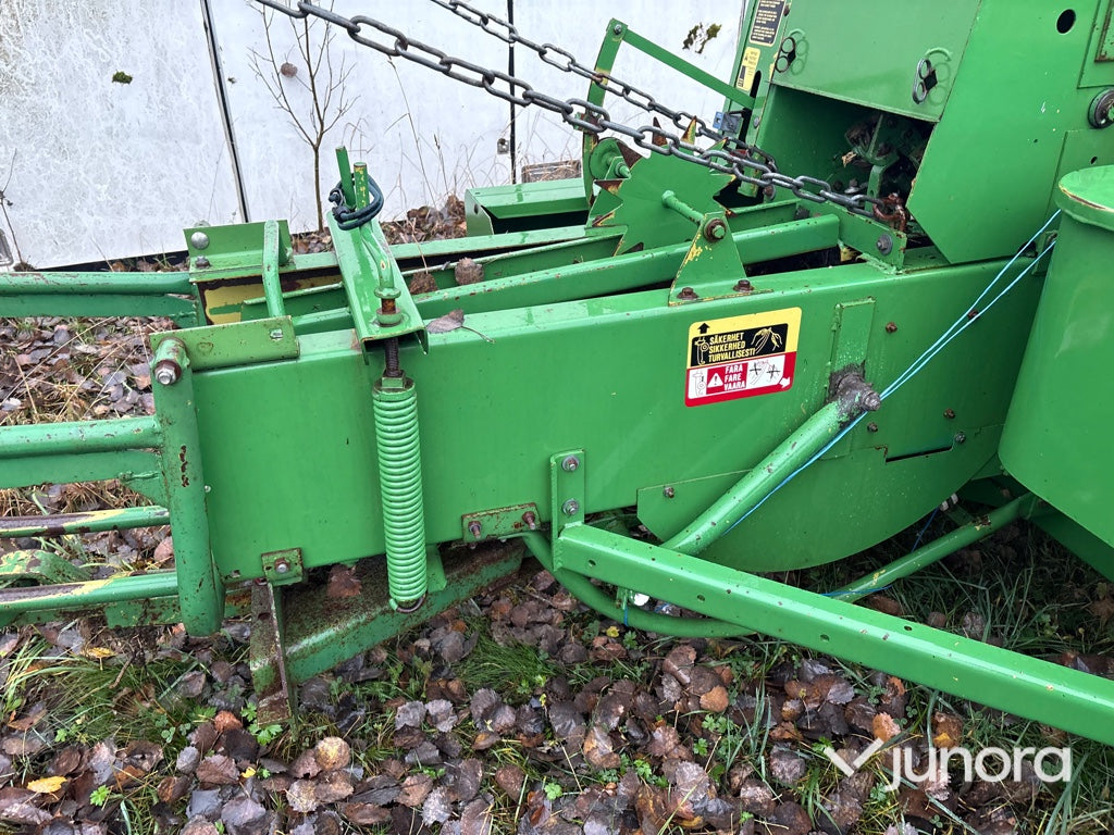 Hårdpress John Deere 330