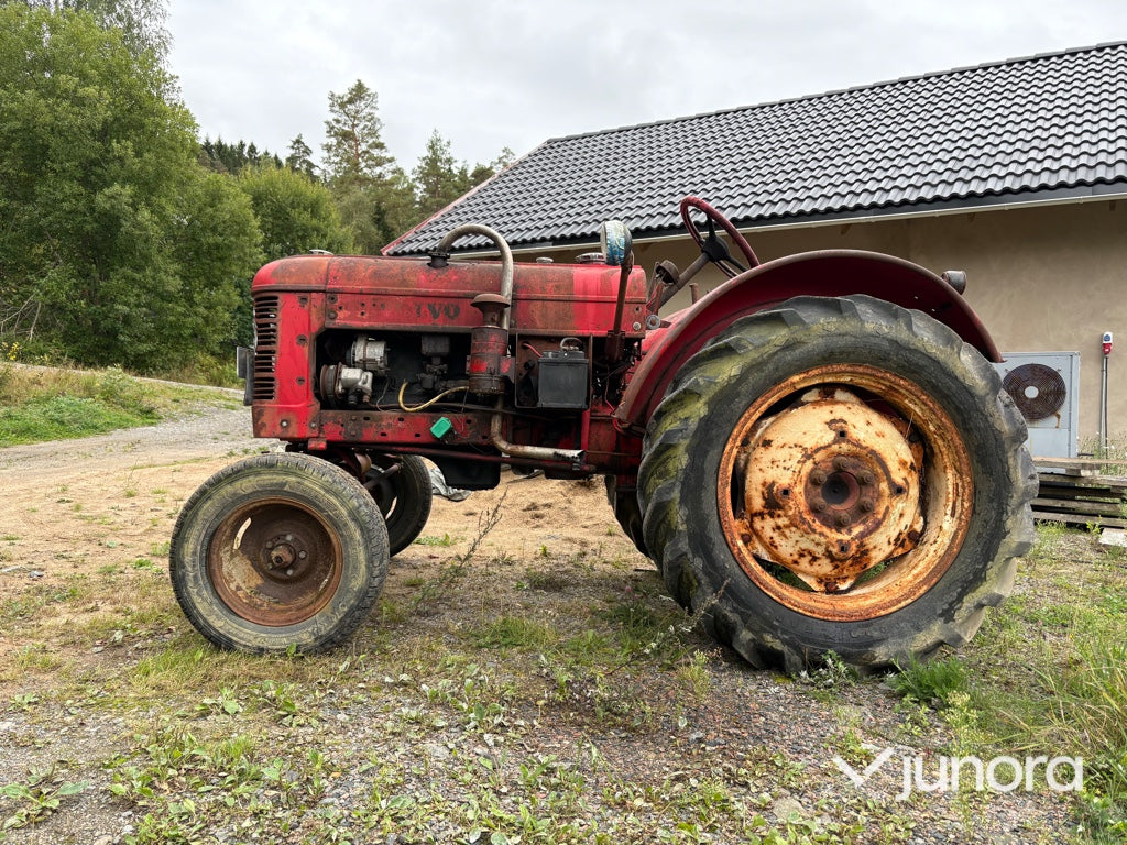Traktor Volvo T22