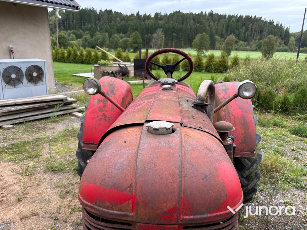 Traktor Volvo T22