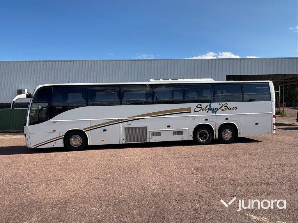 Buss - Volvo B12M 6x2