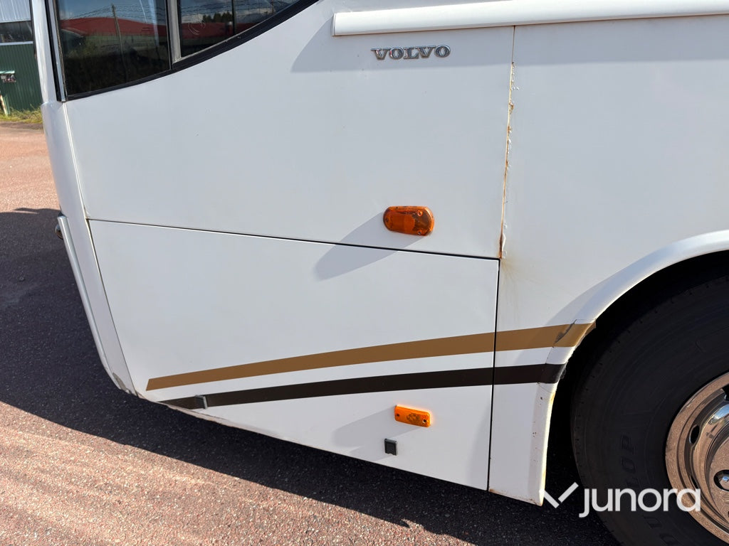 Buss - Volvo B12M 6x2