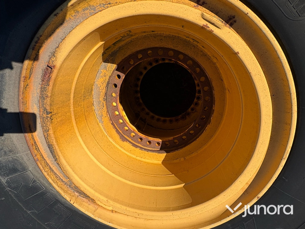 Lastmaskinshjul - Michelin, Goodyear, 56x22.5-26