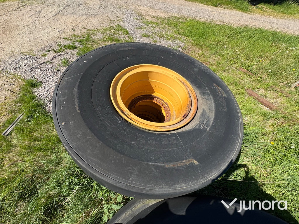 Lastmaskinshjul - Michelin, Goodyear, 56x22.5-26