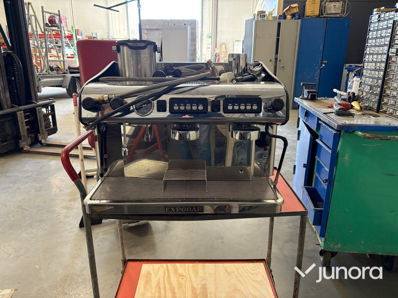 Espressomaskin med kaffekvarn - Expobar, 2-grupp