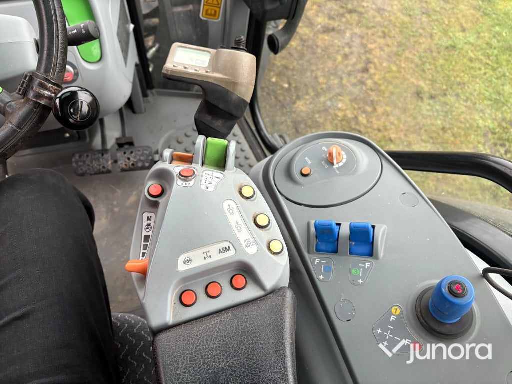 Traktor – Deutz-Fahr Agrofarm TTV 430