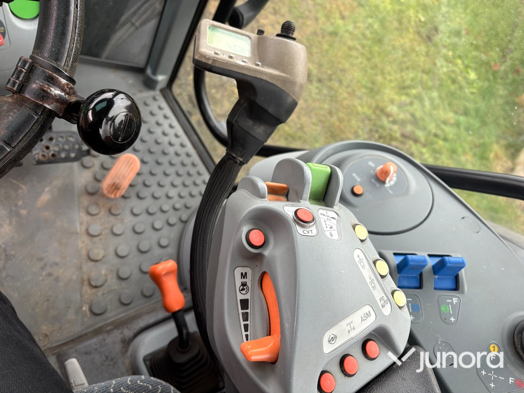 Traktor – Deutz-Fahr Agrofarm TTV 430