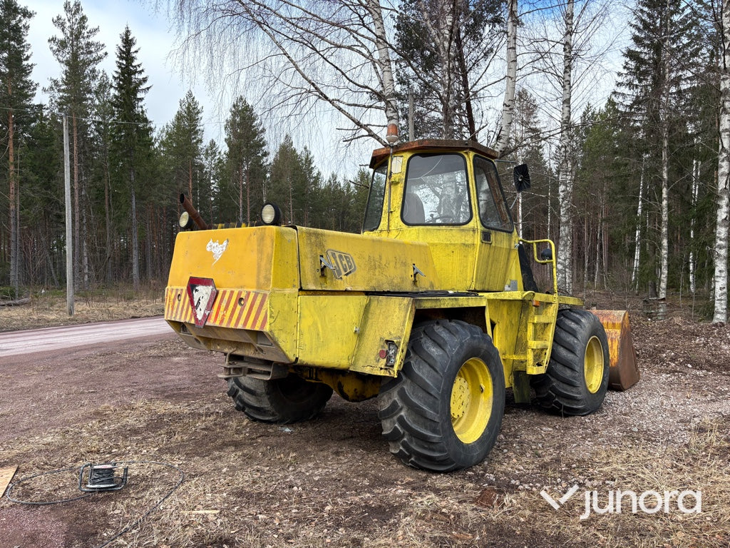Hjullastare - JCB, 413