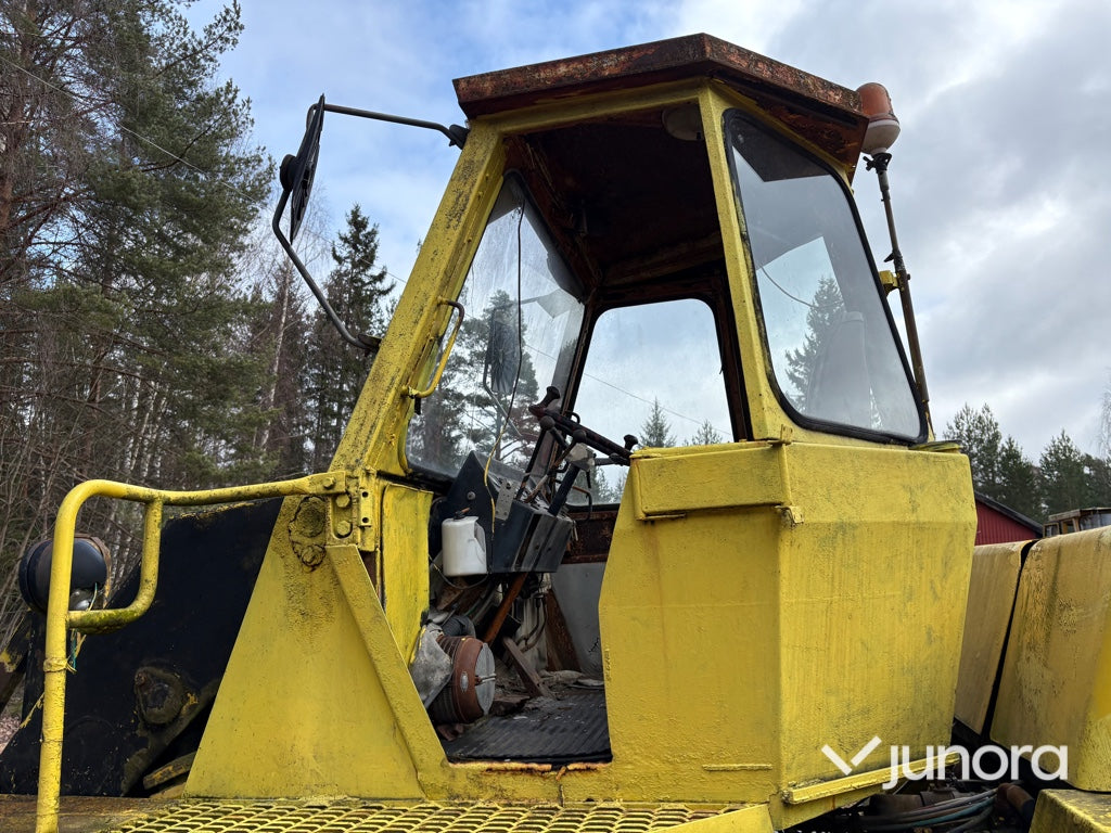 Hjullastare - JCB, 413