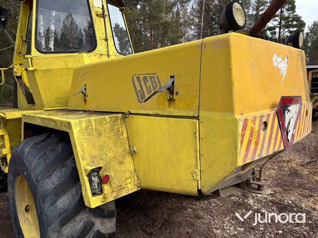 Hjullastare - JCB, 413