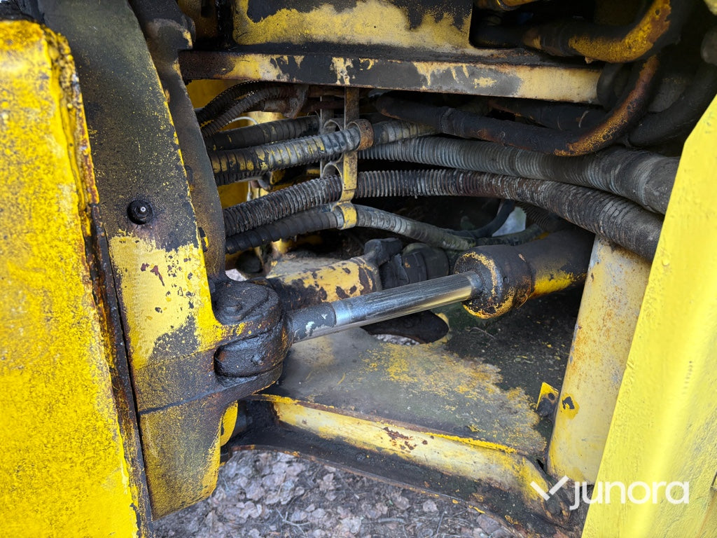 Hjullastare - JCB, 413