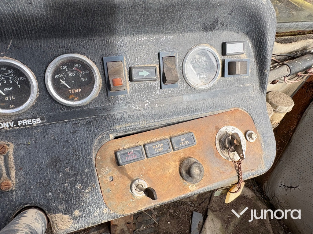 Hjullastare - JCB, 413