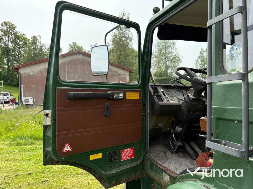 Volvo F613
