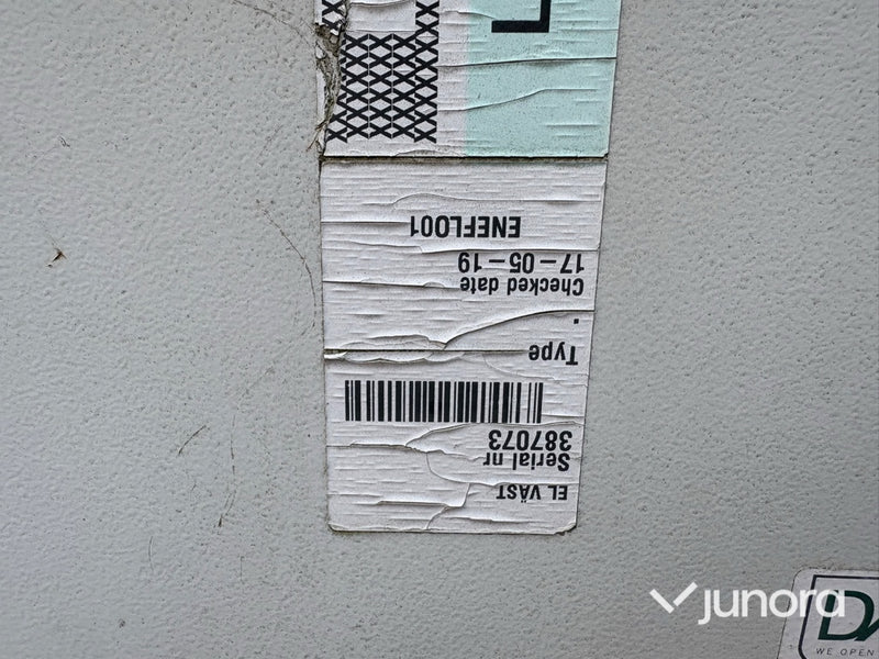 Elektrisk grind - med infobric