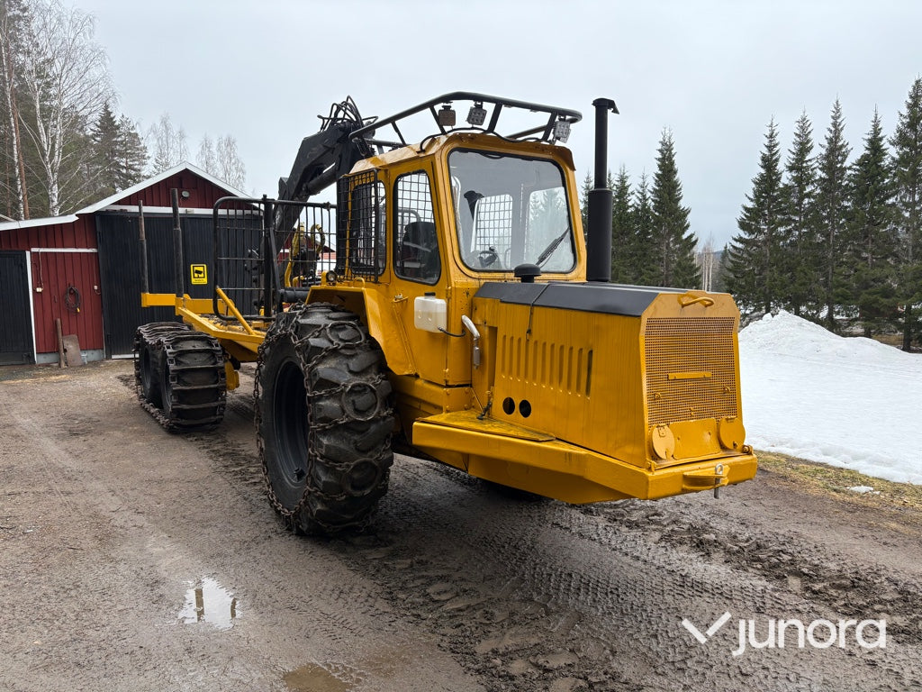 Skogsmaskin - Bolinder Munktell, Volvo SM 868