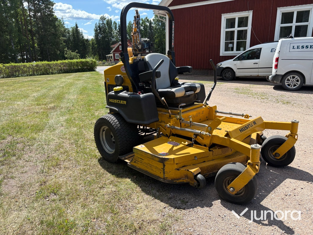 Gräsklippare – Hustler Z Diesel Zero Turn (155 cm)
