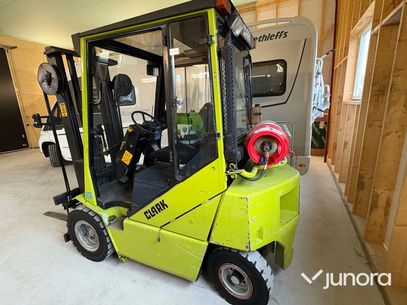 Motvikstruck - Clark C20