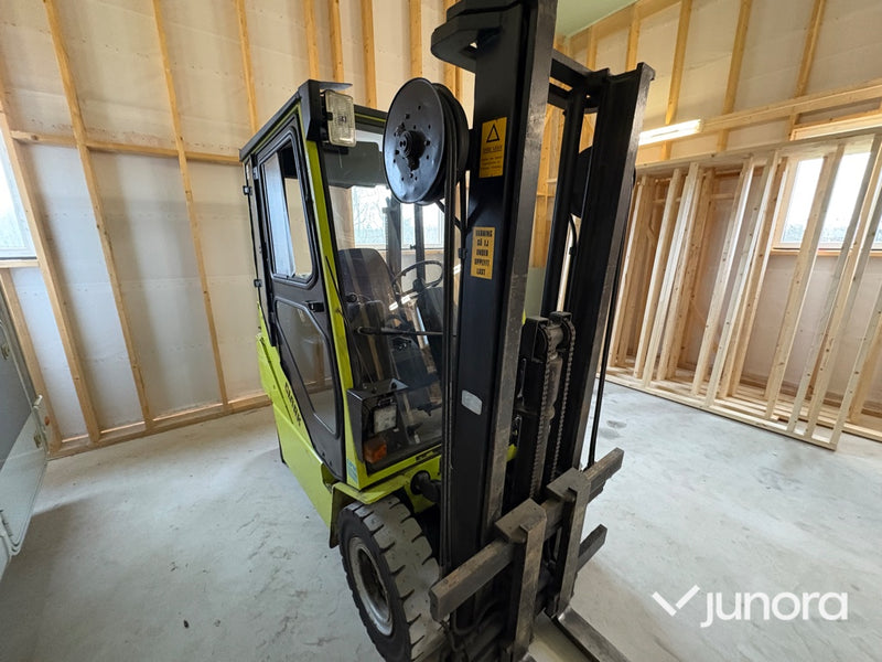 Motvikstruck - Clark C20