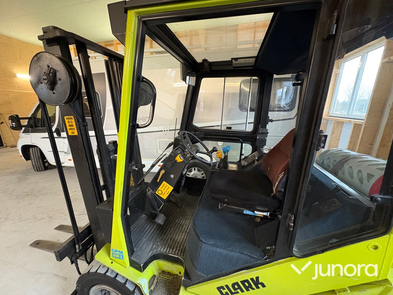 Motvikstruck - Clark C20