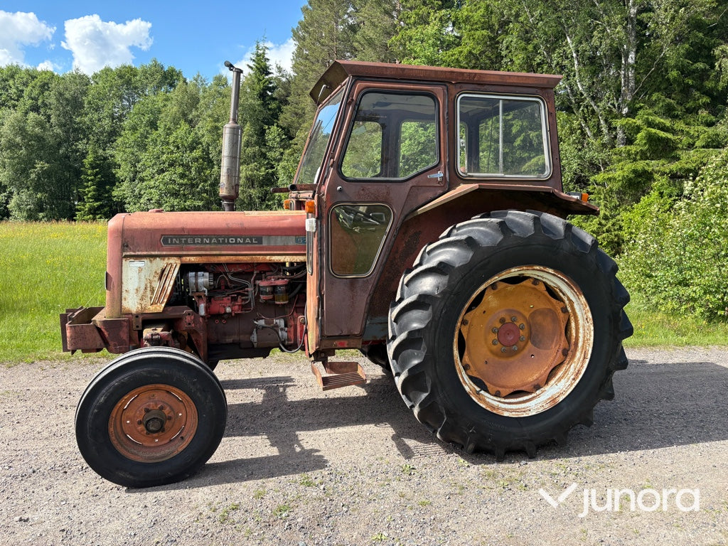 Traktor - International IH, 574