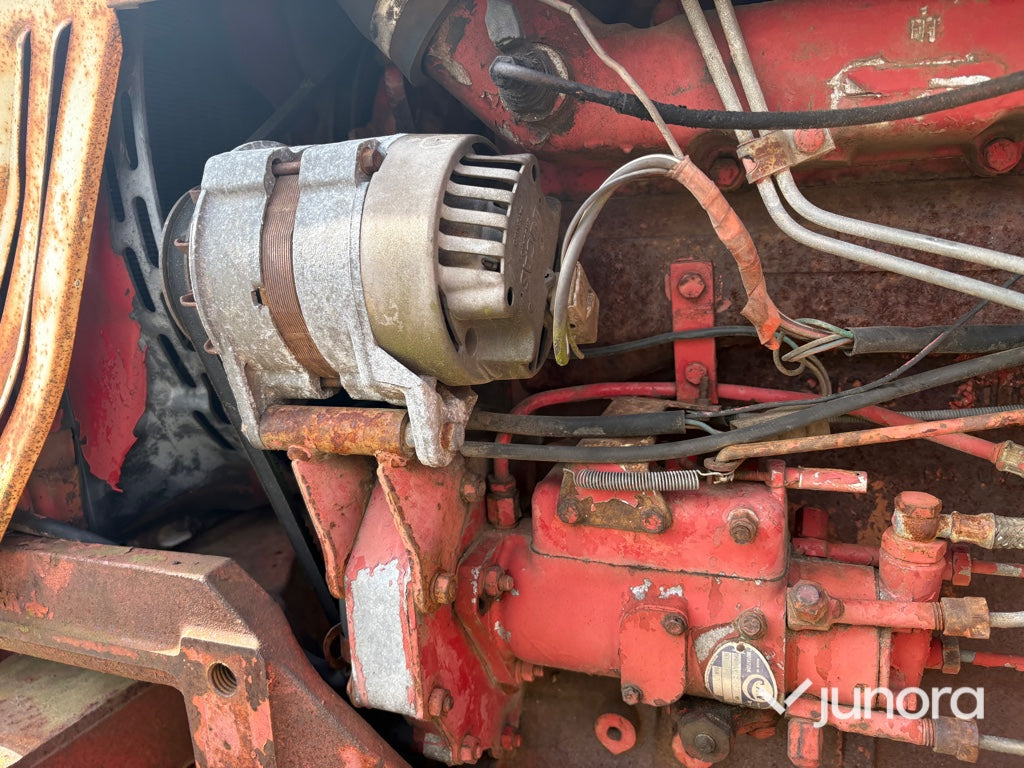 Traktor - International IH, 574