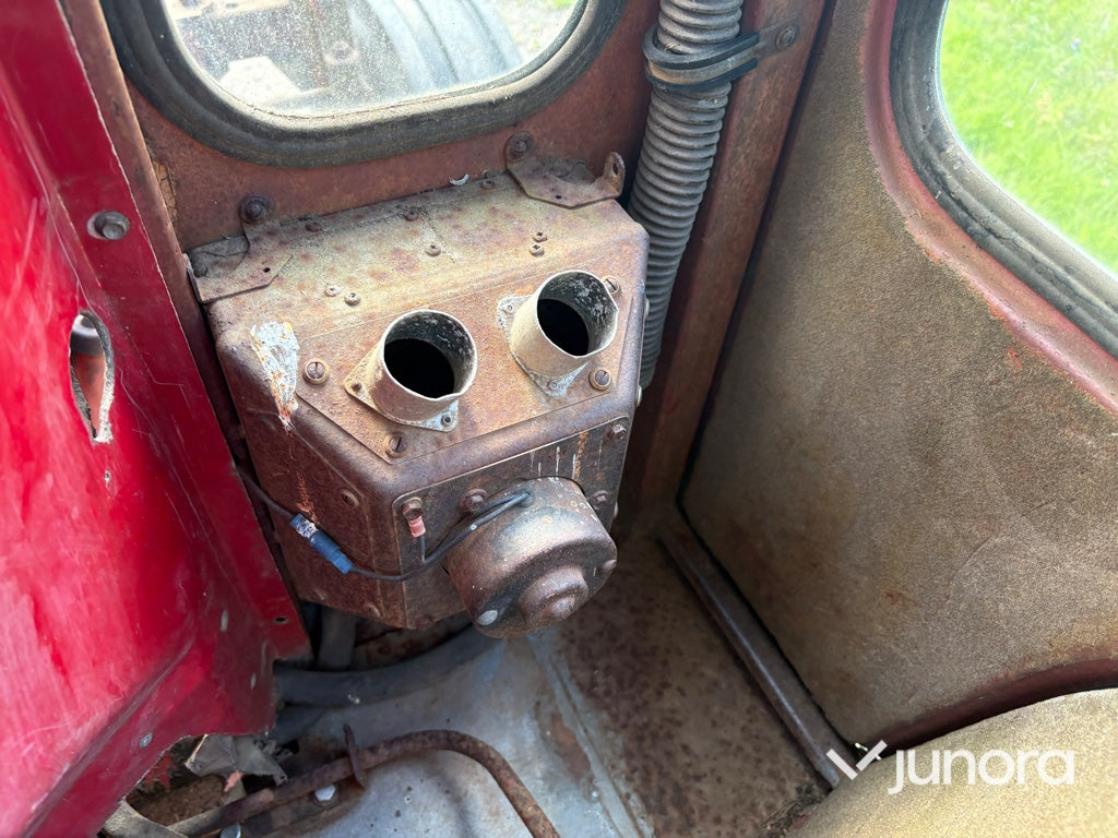 Traktor - International IH, 574