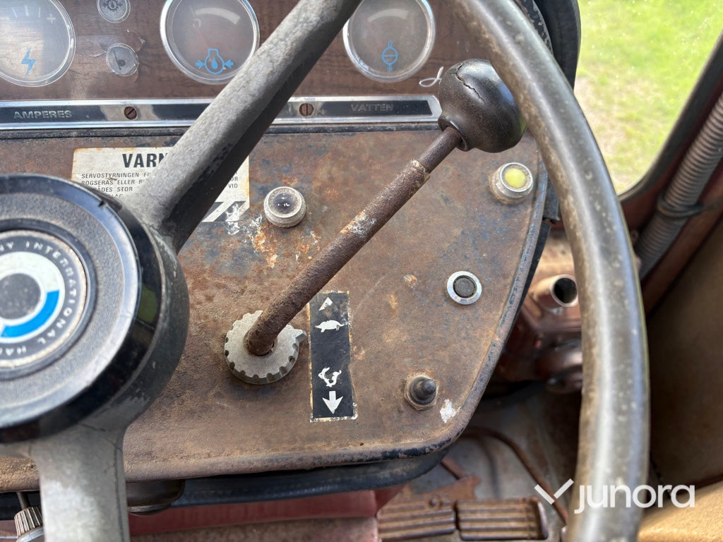 Traktor - International IH, 574