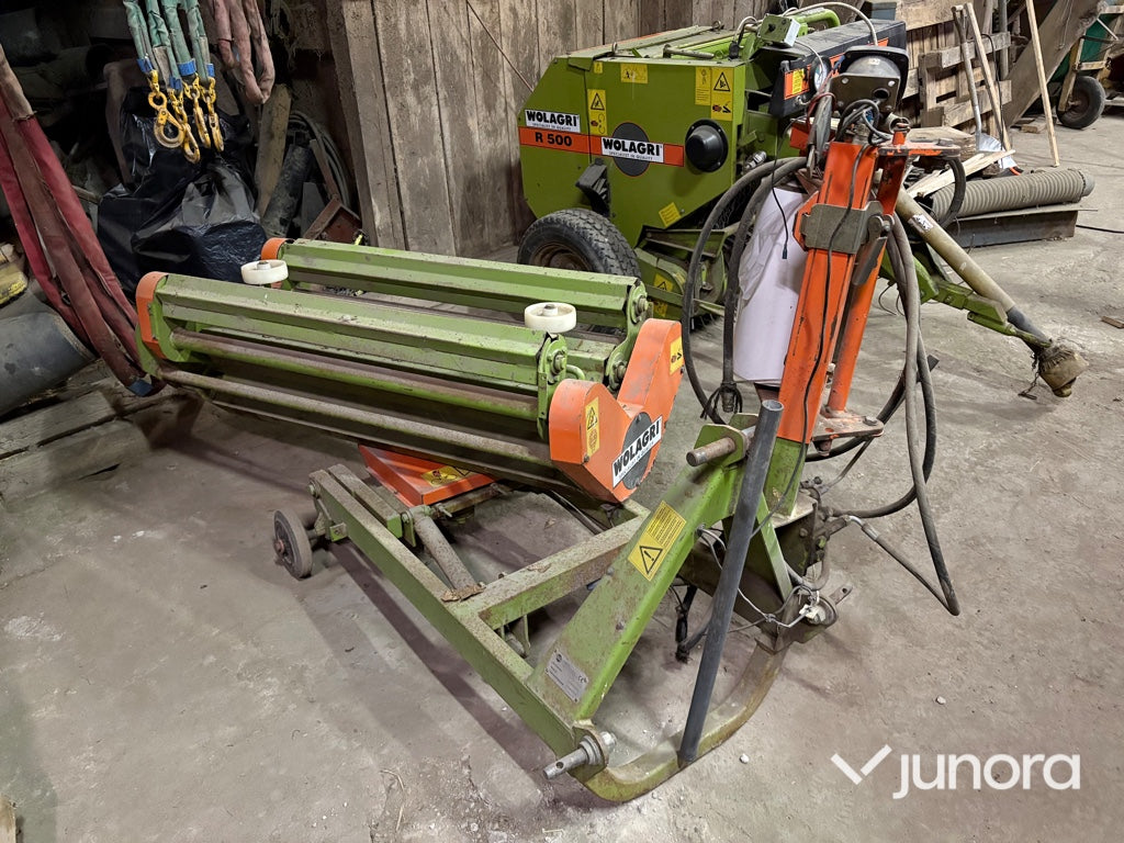 Rundbalspress & inplastare – Wolagri R500 / FW 500