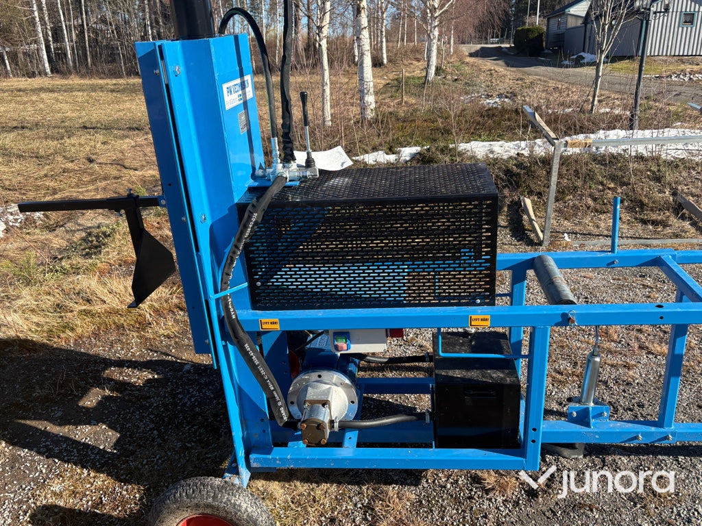Vedmaskin / Vedklyv - BEVI, 6.3 kW, Hydraulisk