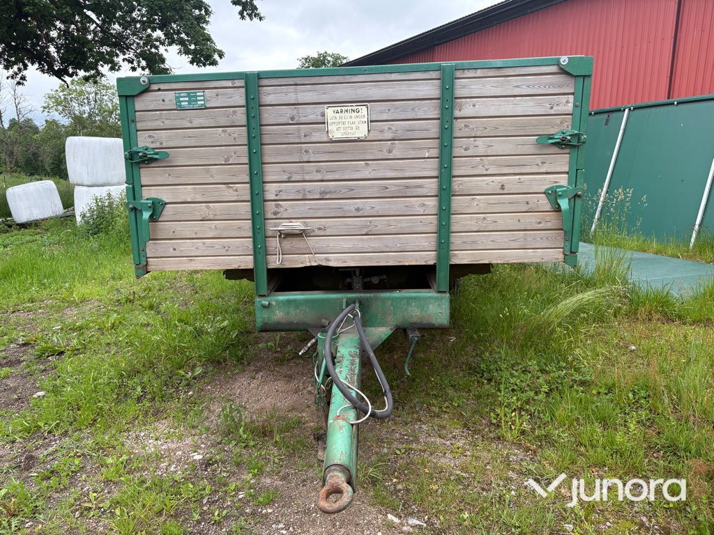 Spannmålsvagn med trevägstipp - Brinco 7 ton