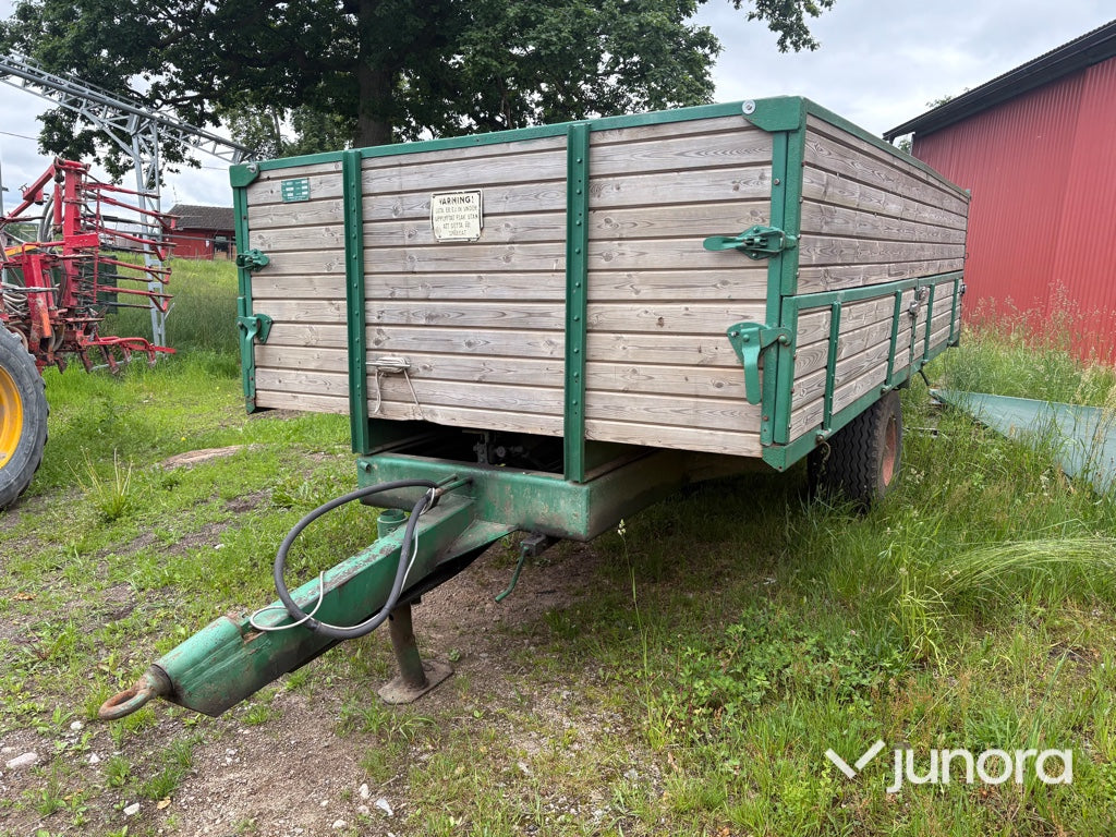 Spannmålsvagn med trevägstipp - Brinco 7 ton
