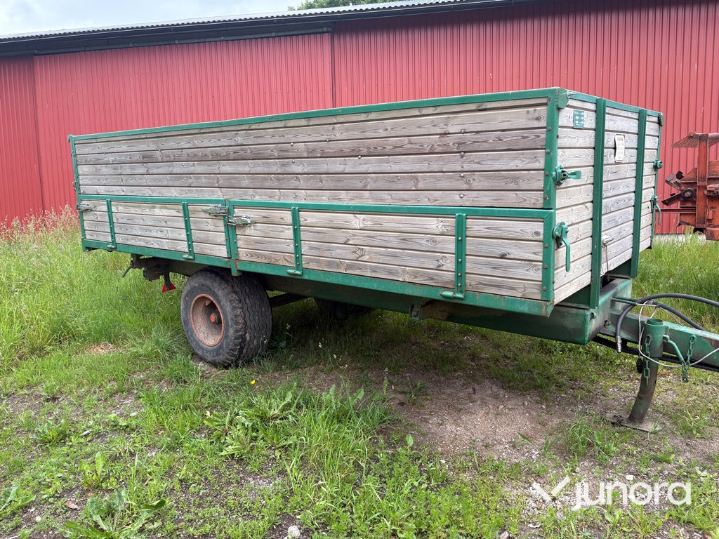 Spannmålsvagn med trevägstipp - Brinco 7 ton