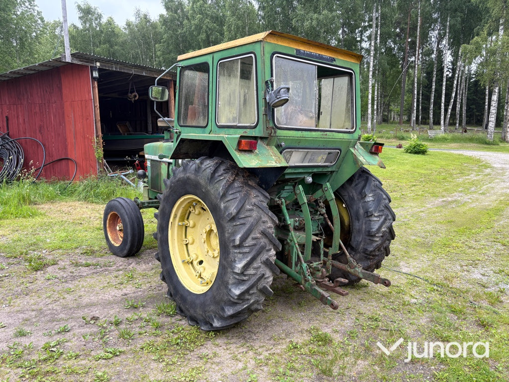 Traktor - John Deere, 3130