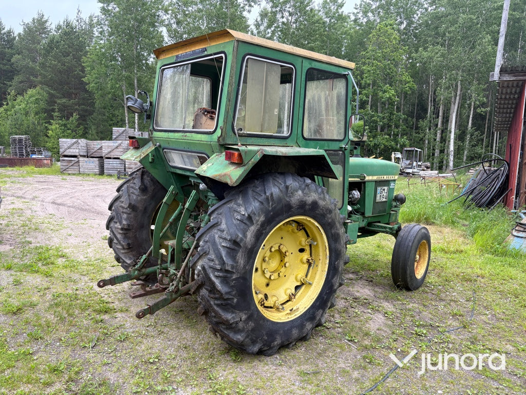 Traktor - John Deere, 3130