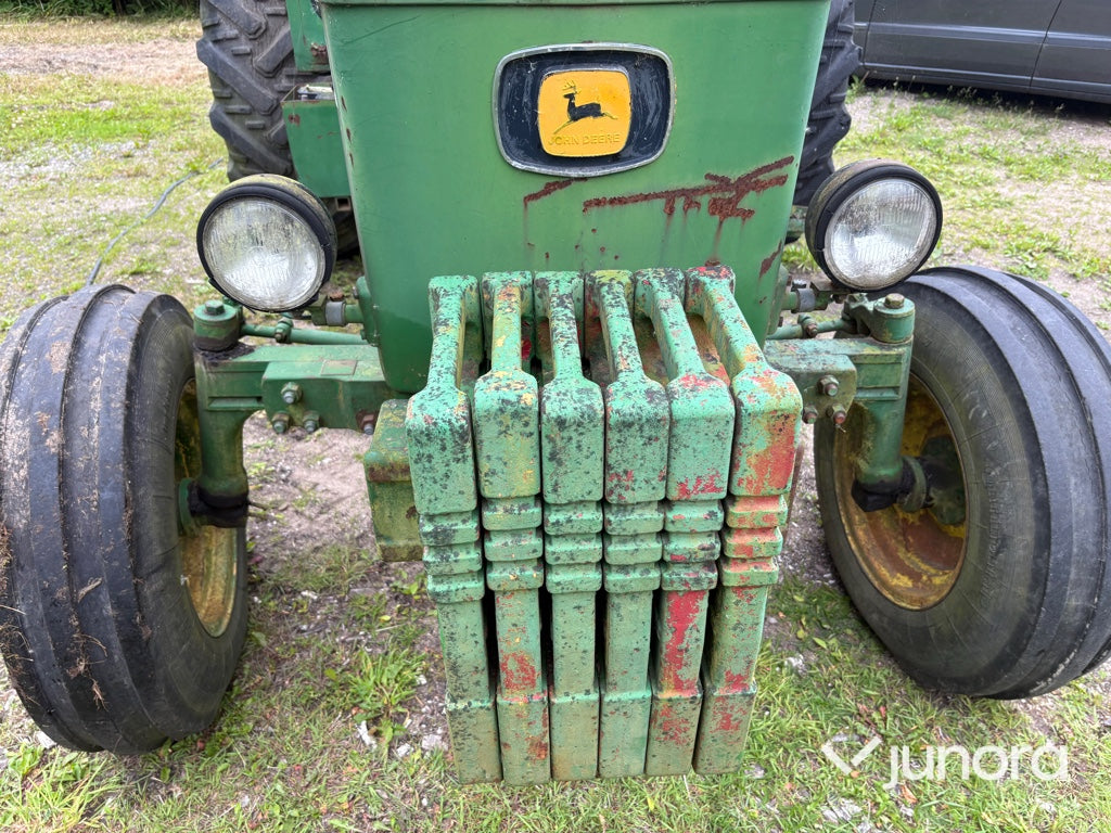 Traktor - John Deere, 3130