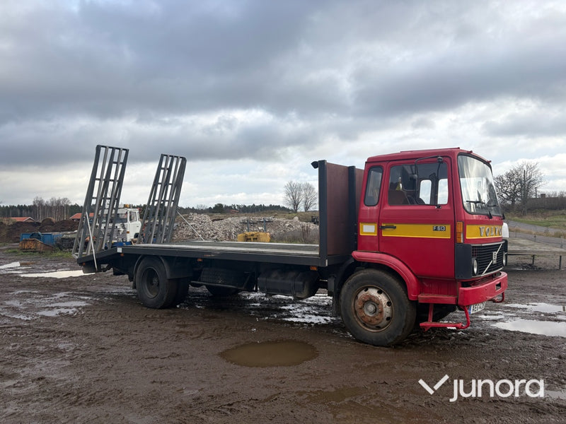 Lastbil / Biltransport - Volvo F 613 4X2-1-V